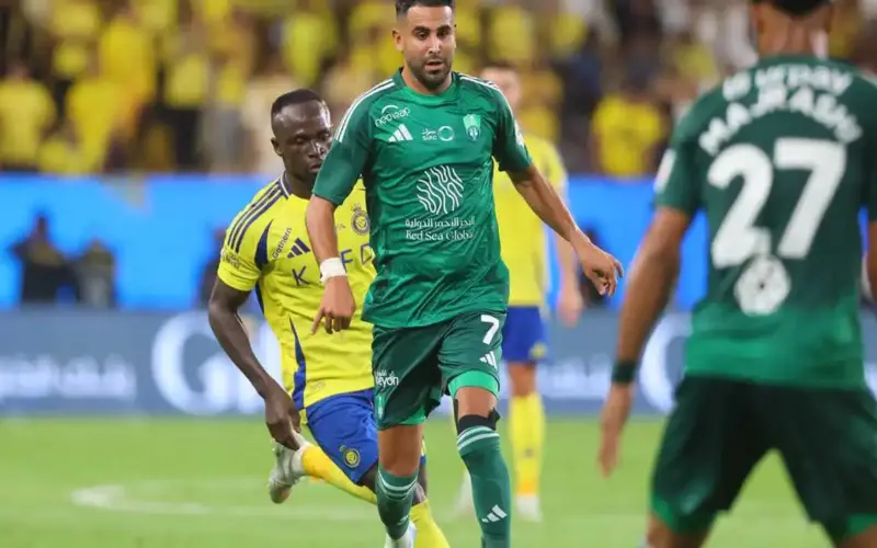 رياض محرز يستعد للعودة إلى أوروبا.. هل انتهت رحلة السعودية؟
